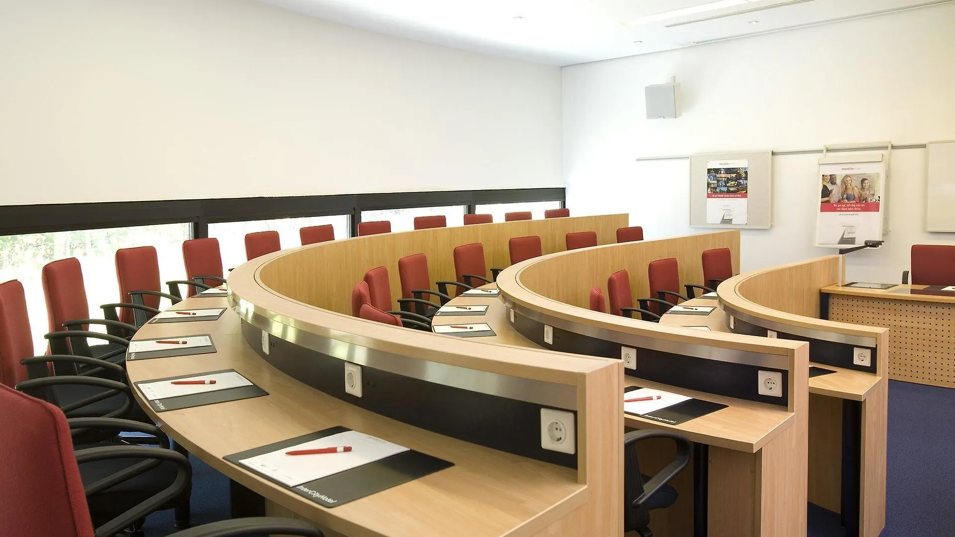 Intercityhotel Frankfurt Airport Frankfurt am Main Almanya